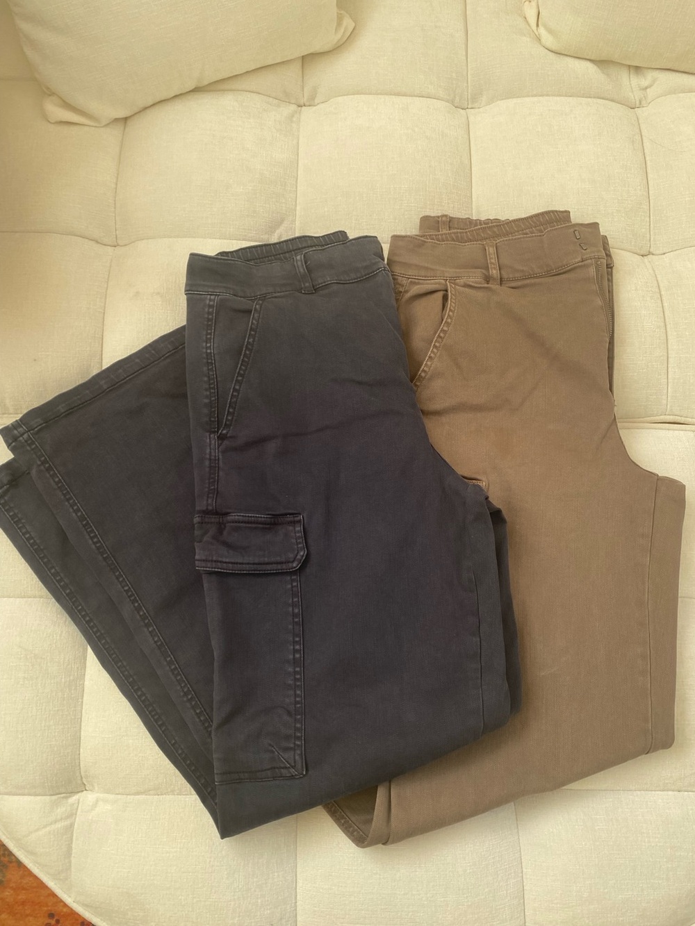 Splendid two pair of woman’s Cargo Pants in Brown and Blue size Medium